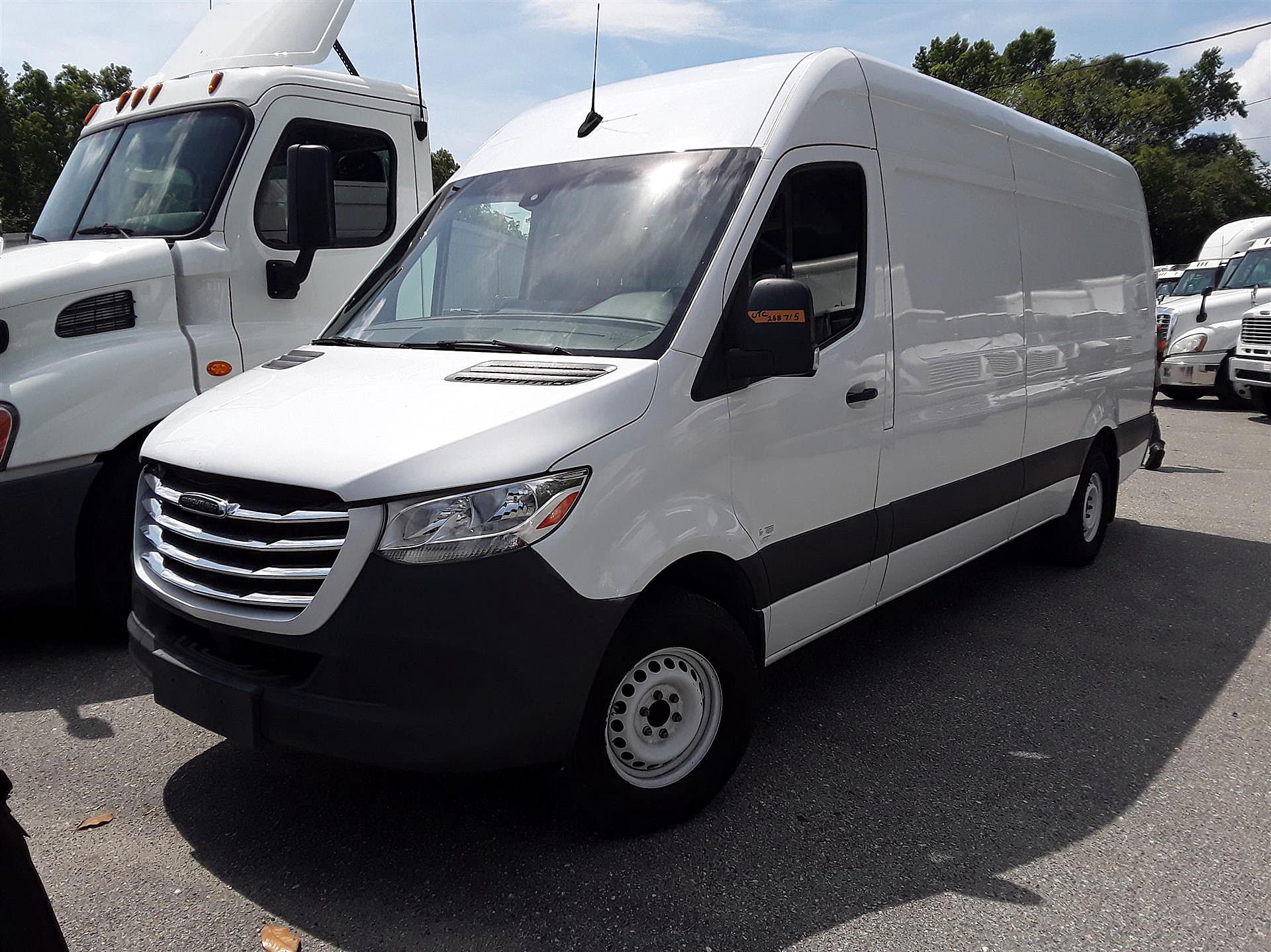 2019-mercedes-benz-sprinter+